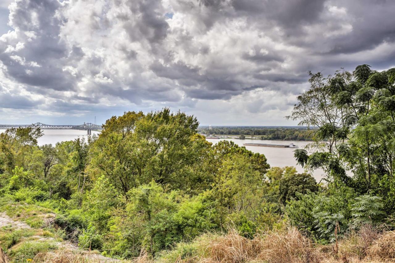 Charming With Mississippi River Views! * Natchez